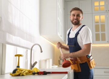 What to Do If Sink Is Clogged: Try These Quick DIY Fixes