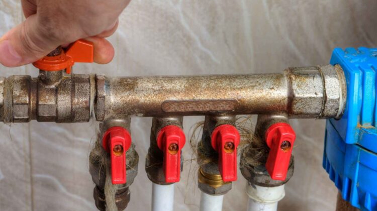 Every homeowner should know how to shut off the main water valve and understand the available services before an emergency strikes. In Connecticut and across the U.S., a burst pipe, leaking fixture, or sudden plumbing issue can cause serious water damage within minutes. The ability to locate and close your valve quickly helps you control […]