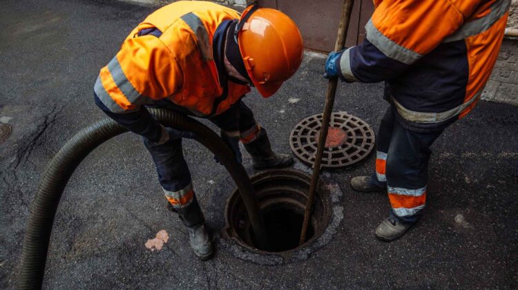 A sewer line inspection is one of the smartest ways to protect your home from hidden plumbing issues that can lead to costly repairs. In Fairfield County, CT, and Westchester County, NY, many older homes have sewer pipes made from clay, cast iron, or other outdated pipe materials that deteriorate over time. These weaknesses often […]