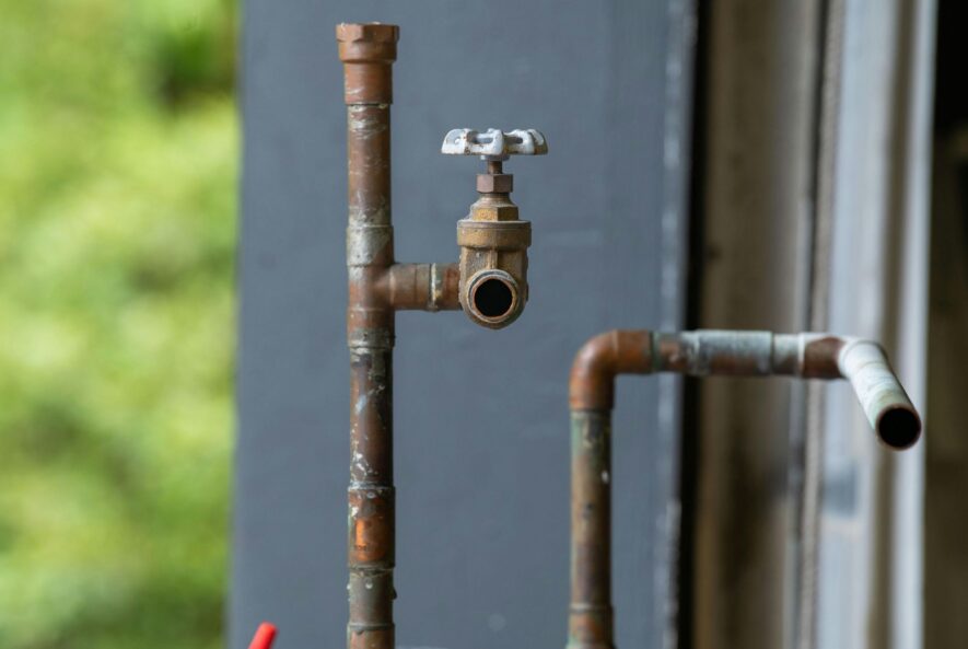 what causes corrosion on copper pipes