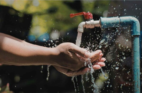 Brown Water From Faucet? Causes and Fixes