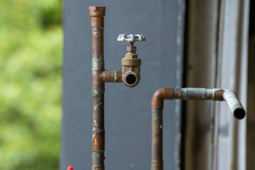 how to fix mineral buildup in pipes